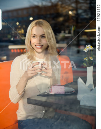 young woman in Cafe 35921352