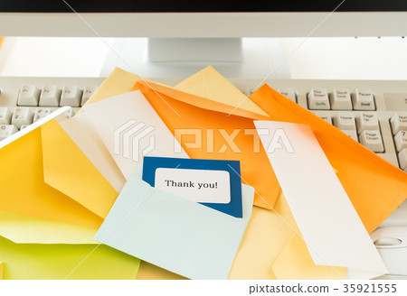 Thank you Thank you Many emails Letters Envelopes Envelopes Reads received Receive business emails 35921555