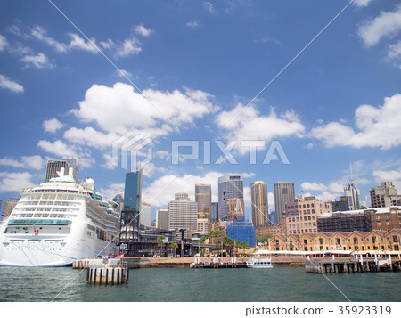 Sydney Harbor Clarke Quay buildings and cruise ship 35923319