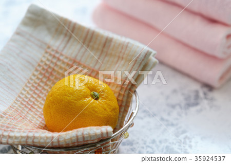 Image of yuzuyu 35924537