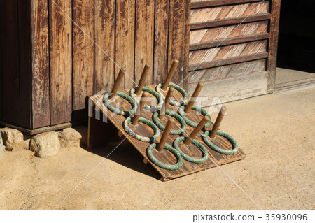 農民和戒指扔 35930096