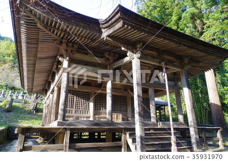 Shinshu Ueda的文化財產Hozumi-ji Kokorazodo被指定為國家重要文化財產,被指定為室町時代的建築 Shinshu Ueda的文化財產Hozumi-ji Kokorazodo被指定為國家重要文化財產,被指定為室町時代的建築 35931970