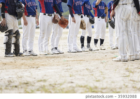 Grass baseball image 35932088