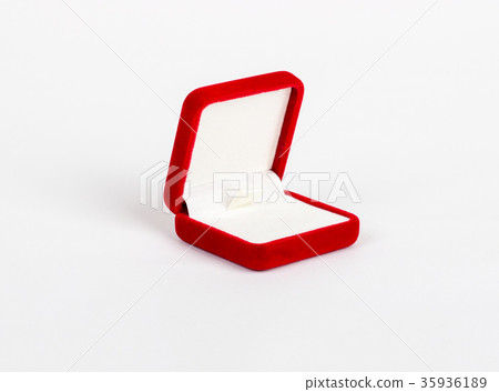 Empty red box for ring isolated 35936189