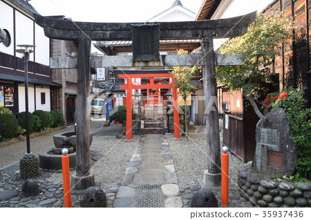 Yanaka no Kominichi Shrine Yanaka no Kominichi Shrine 35937436