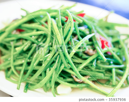 Fried water lotus 35937936