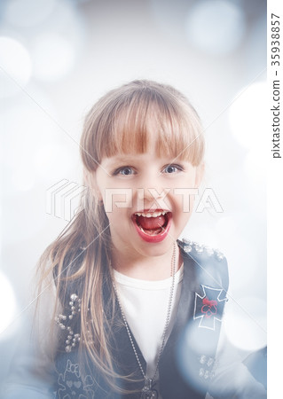 portrait portrait 35938857
