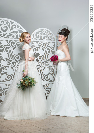beautiful girls in wedding gown 35953325