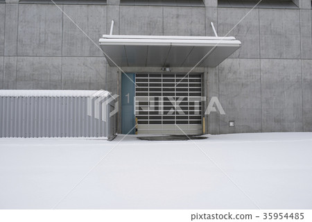 First snow morning 35954485