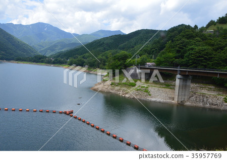 Hirose Dam (Yamanashi Yamanashi Prefecture Mitomi Kawaura Fami Hirose) Hirose Dam (Yamanashi Yamanashi Prefecture Mitomi Kawaura Fami Hirose) 35957769