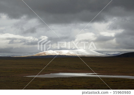從西藏鐵路看到的青藏高原。 2016年9月17日 35960980