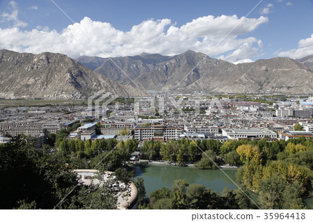 Lhasa city seen from the Potala Palace. 2016/9/18 35964418