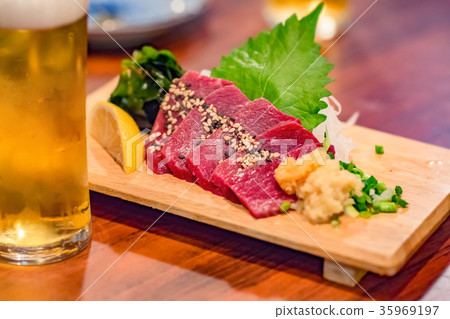 Horse stab and beer 35969197
