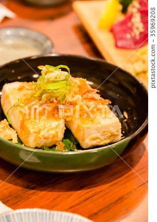 炸豆腐; 炸豆腐; 35969208