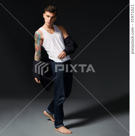 Model test of handsome man 35971021