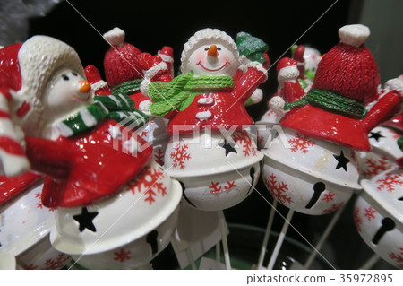 Snowman Snowman 35972895