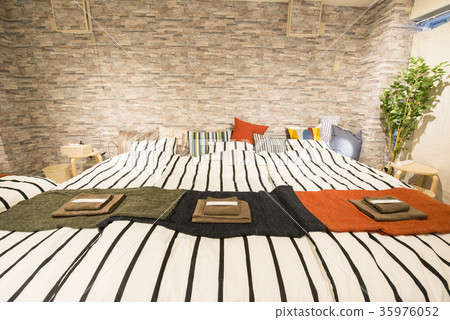 時尚的臥室 35976052