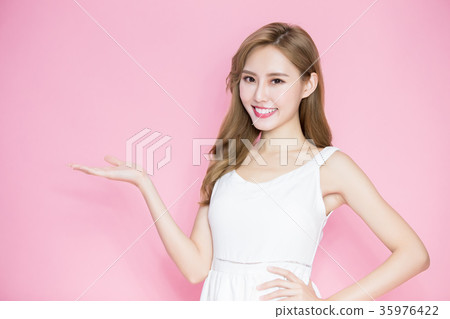 beauty skincare woman 35976422