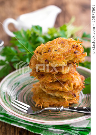 Fried potato pancakes 35977605
