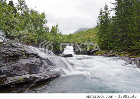 Ovtestolen, More og Romsdal, Norway Ovtestolen, More og Romsdal, Norway 35982148