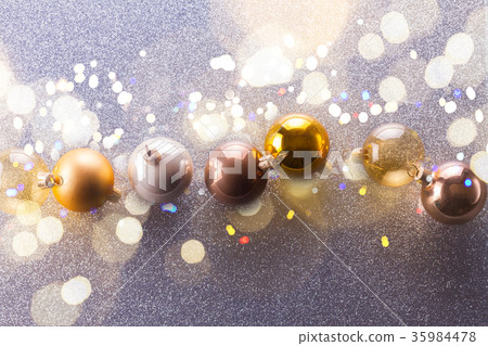 Silver and golden christmas bubbles Silver and golden christmas bubbles 35984478