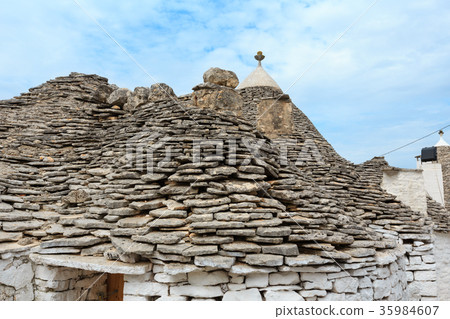 Trulli houses in Alberobello, Italy Trulli houses in Alberobello, Italy 35984607