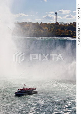 Beautiful photo of amazing Niagara waterfall Beautiful photo of amazing Niagara waterfall 35985182