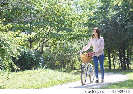 Young woman, park, bike 35989730