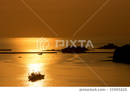 Sunset of Nagasaki 35995826
