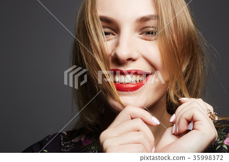 beautiful girls smile.happy young woman beautiful girls smile.happy young woman 35998372