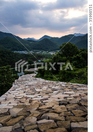 Gomo-san, Gomo-san, Mungyeong-si, Gyeongbuk 35998551
