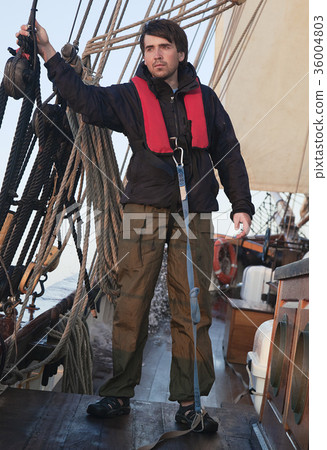 Young sailor 36004803