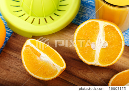 Fresh from oranges Fresh from oranges 36005155