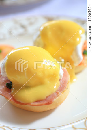 Eggs Benedict Eggs Benedict 36005604