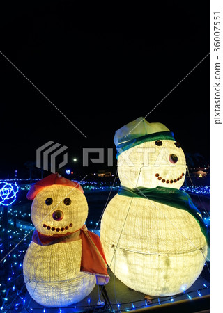 Snowman lights up Snowman lights up 36007551