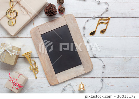 Table top view  music note &  merry Christmas 36013172