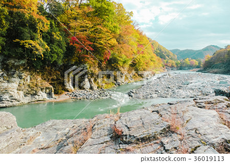 岩榻榻米和長吉峽1 36019113