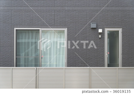 Housing Exterior 36019135