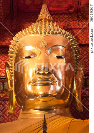 The main Buddha image, Wat Phanan Choeng  36019367