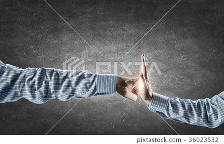 Conflict situation 36023532