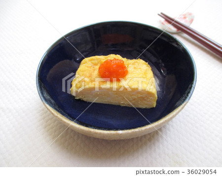 Deep-fried egg with eggplant grated 36029054