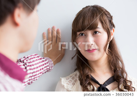 Couple wall don Couple wall don 36030043