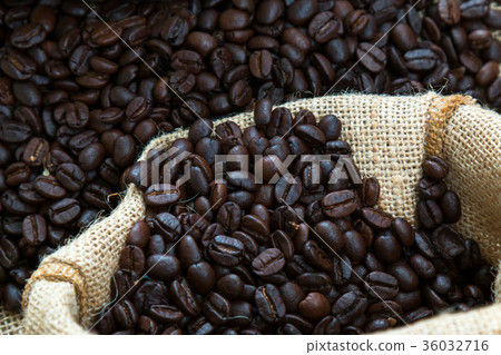 Coffee bean in bag Coffee bean in bag 36032716