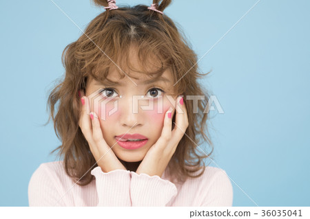 女性肖像 36035041