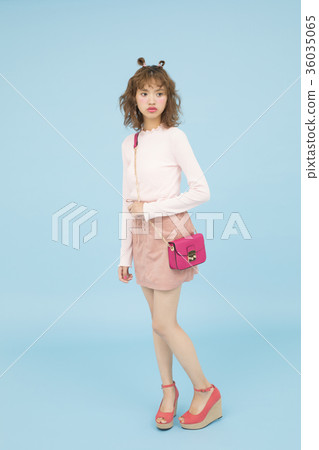 女性肖像 36035065