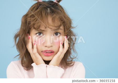 Female portrait 36035158