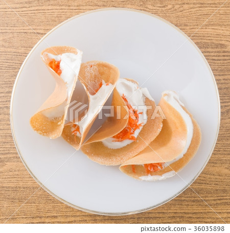 Thai Crispy Pancake with Coconut Cream and Coconut 36035898
