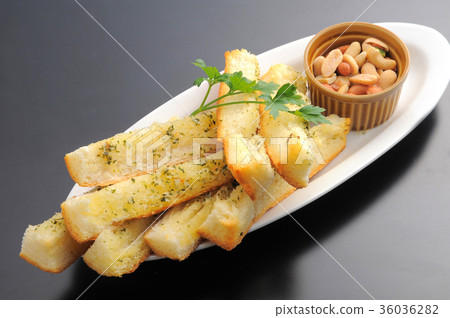 Garlic toast Tavern menu 36036282
