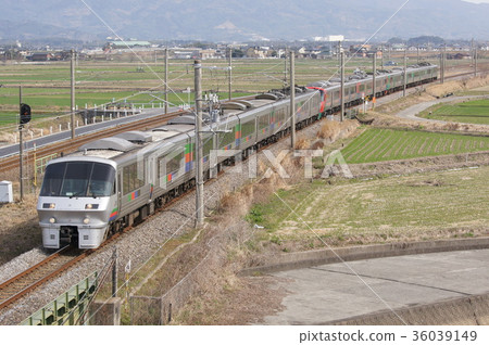 凝重的13車列車！ 3層火車特快Kamome，Huis Ten Bosch，Midori 36039149