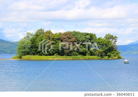 Rare island, Lake Toya Rare island, Lake Toya 36040651